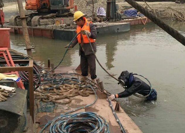 淮阴潜水封堵打捞